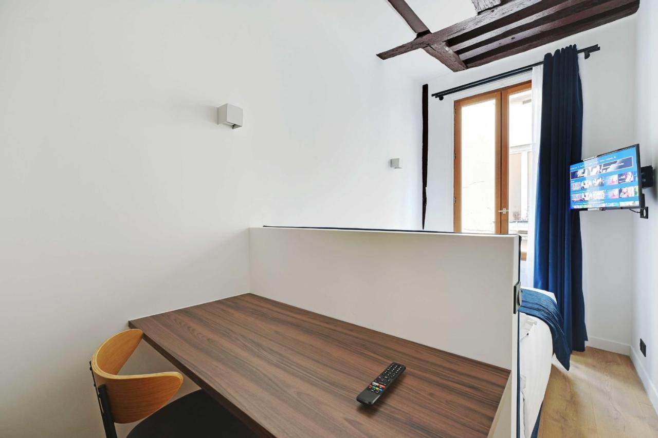 Ferienwohnung Relaxing Urban Getaway, Notre Dame De Paris Exterior foto